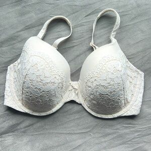 Victoria’s Secret lined perfect coverage 36DD
